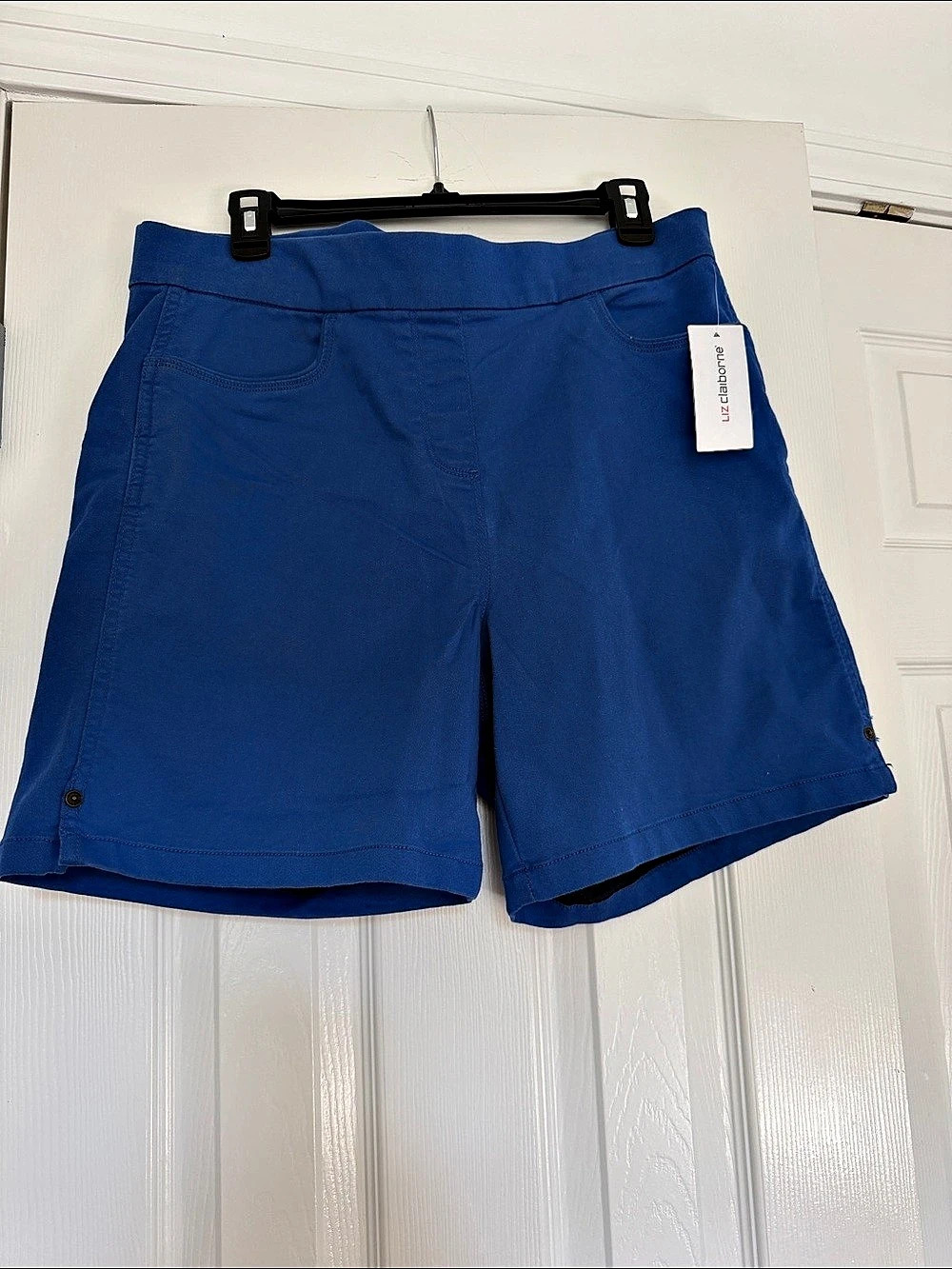 Liz Claiborne Women's Blue Bermuda Shorts Size 14 NWT